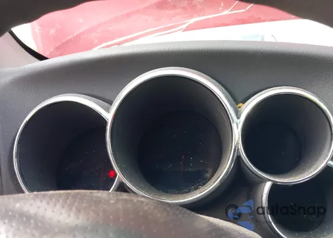 2004 Pontiac Vibe z USA, uszkodzony, nr VIN 5Y2SL64814Z445108